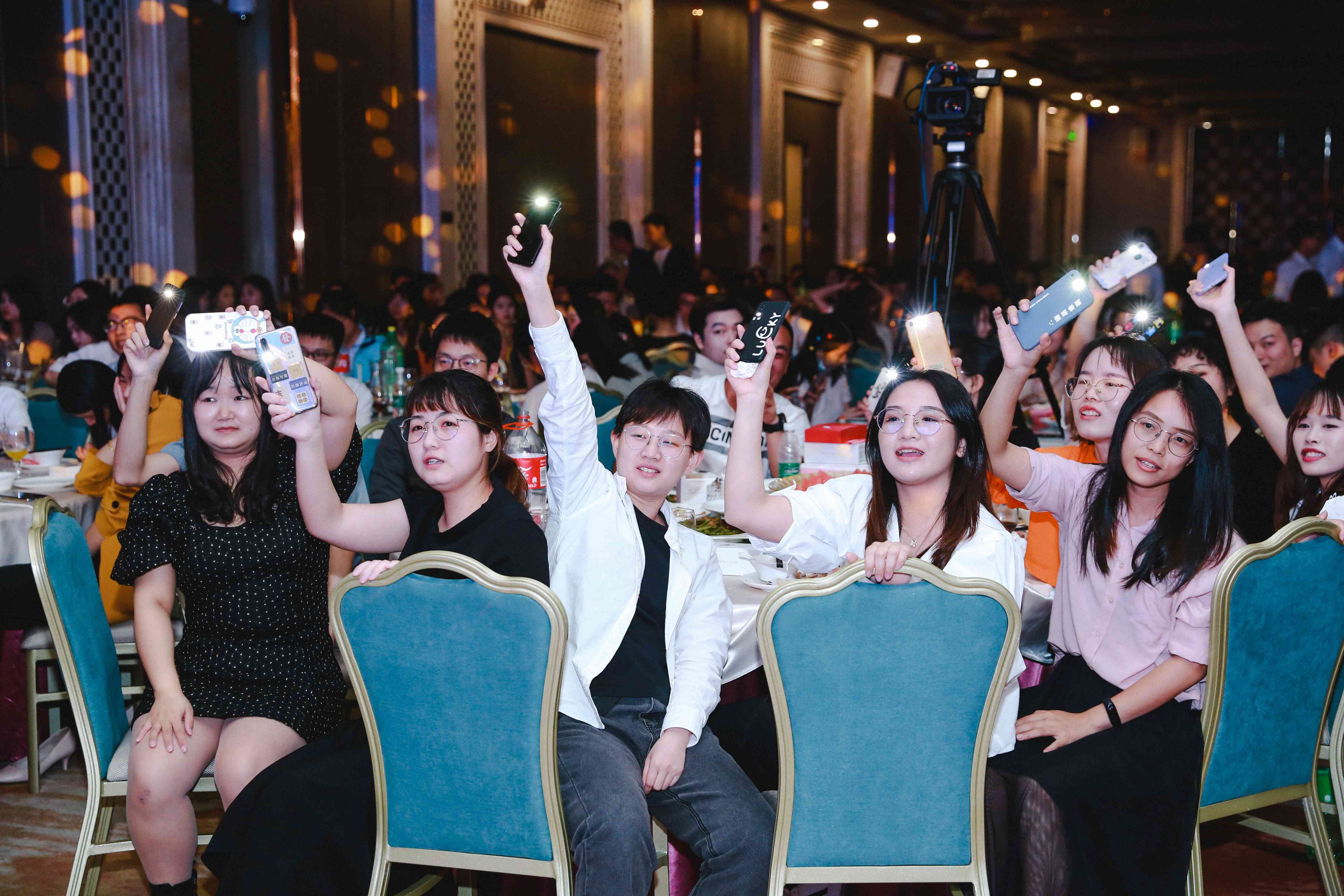 年会盛典 | 2021伙力全开 视在必燃(图28) 年会盛典 | 2021伙力全开 视在必燃(图28)